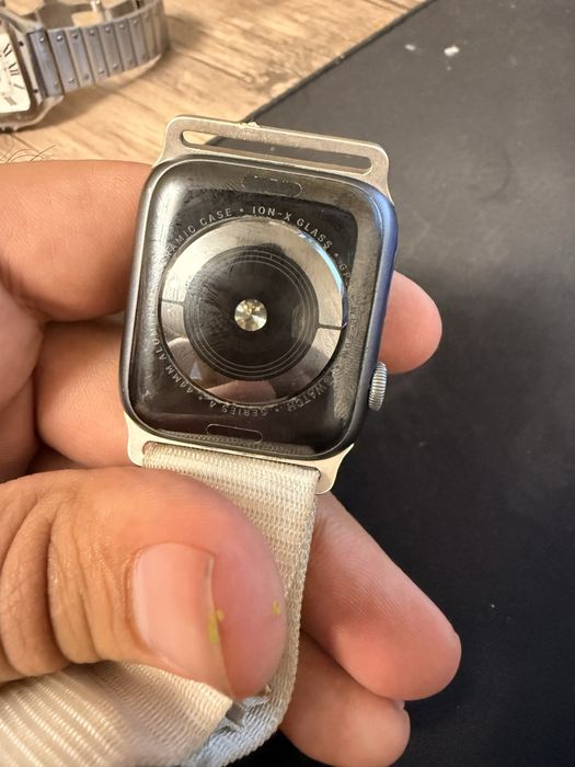 Apple whatch 4 оригинал