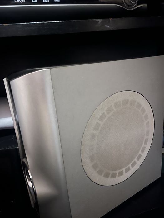 DVD player NEO и Тон колони