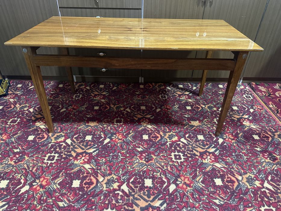 Журнальный столик