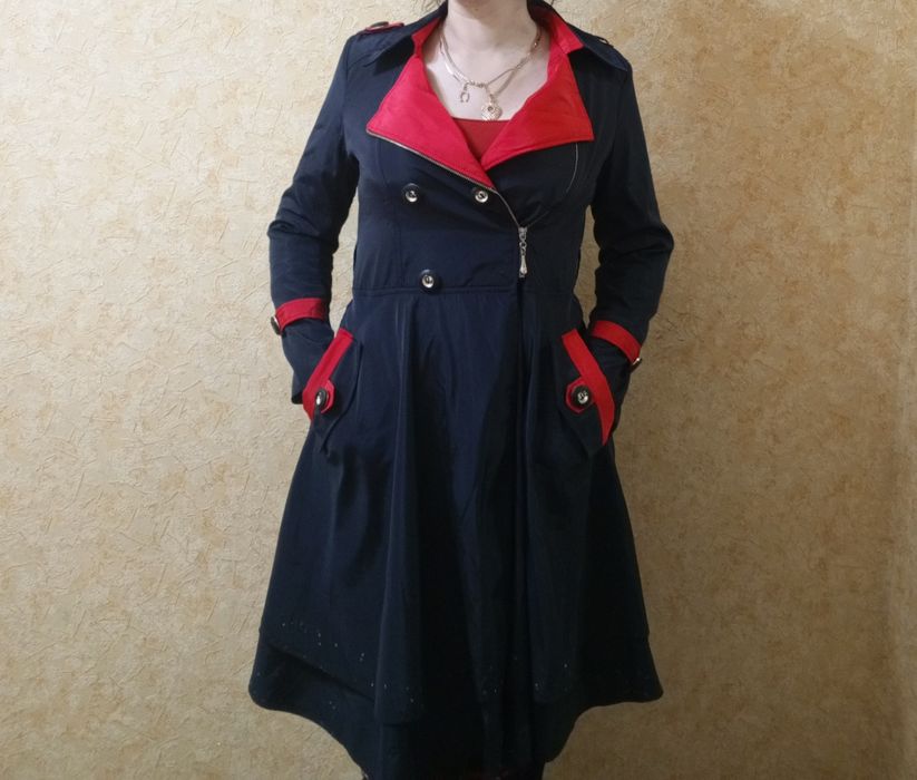 Плащ  женский лёгкий