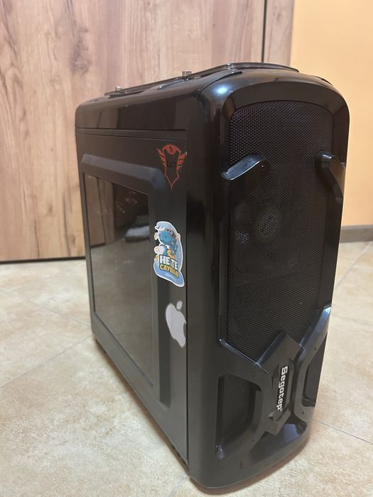 Настолен геймърски компютър