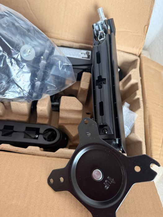 Set brațe pentru monitoare