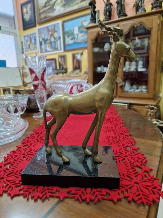 Страхотна антикварна френска бронзова фигура статуетка