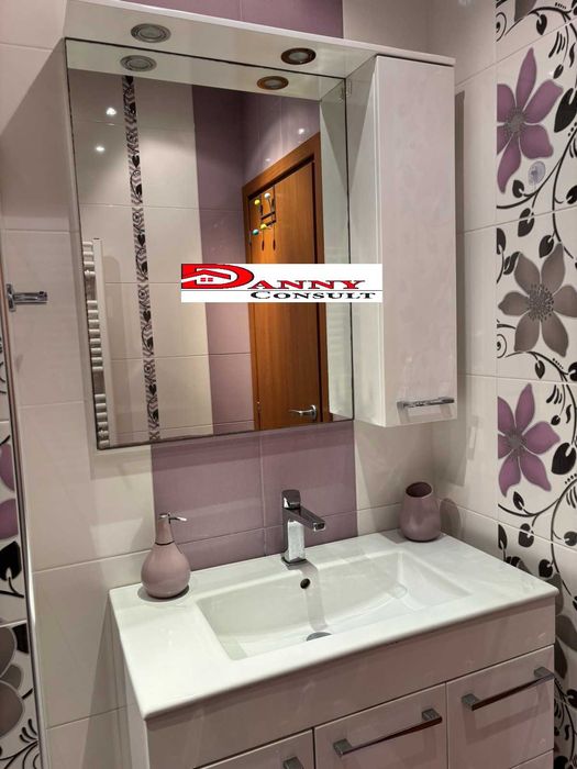 Продава се Тристаен апартамент в Велико Търново, Акация - 78 кв.м за 1453 €/кв.м - Снимка #12