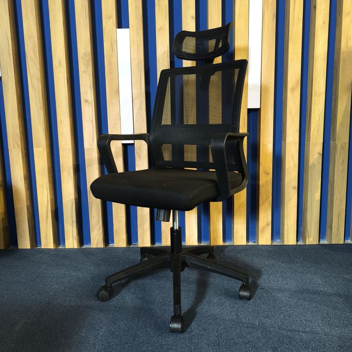 Офисное кресло модель рой