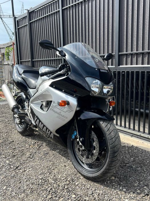 Yamaha Thunderace 1000R