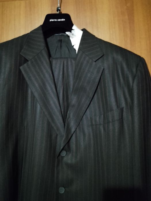 Мъжки костюми, сака якета. Големи номера. При интерес пишете.