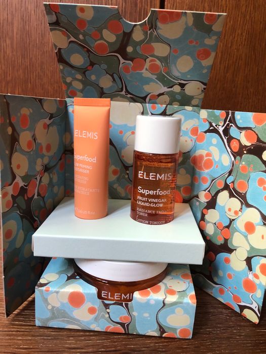 Elemis Superfood Skincare The Glow-Getters Trilogy Gift Set
