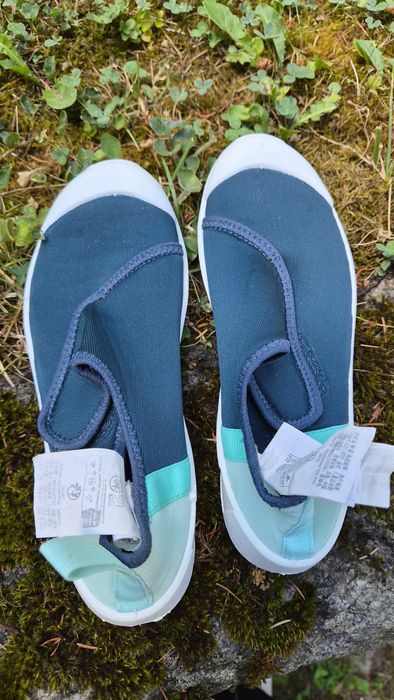 Аква обувки Decathlon