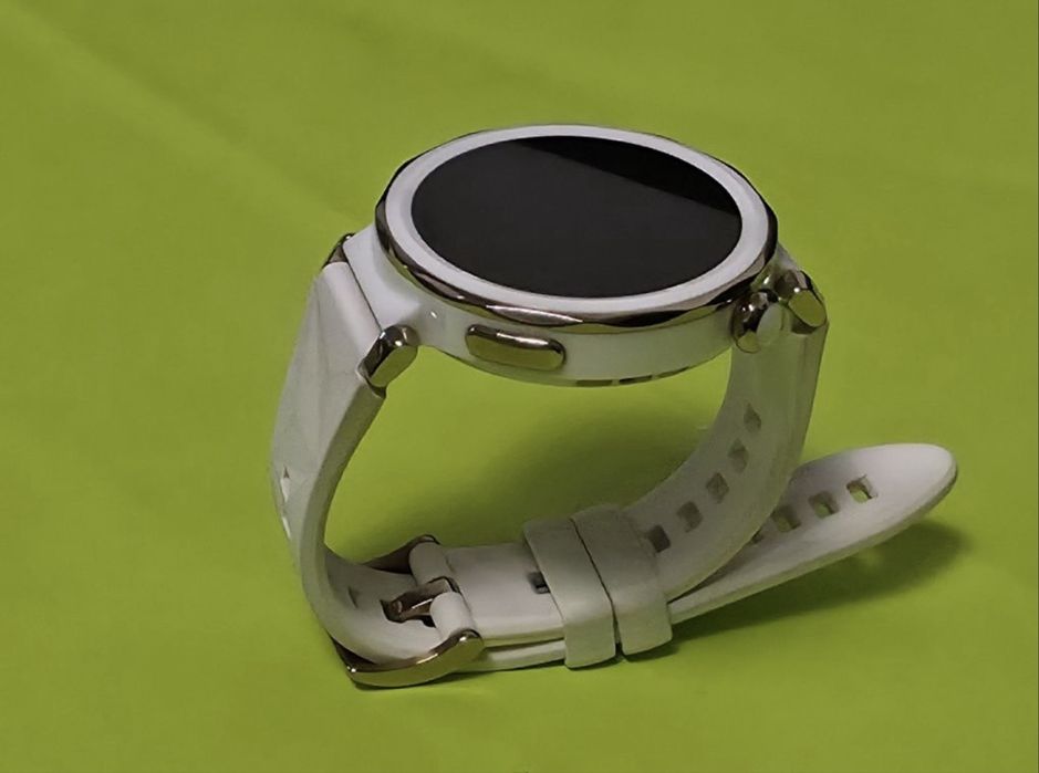 КАТО НОВ 42mm Huawei watch GT 5 Pro Yettel Гаранция 2026 White gt5