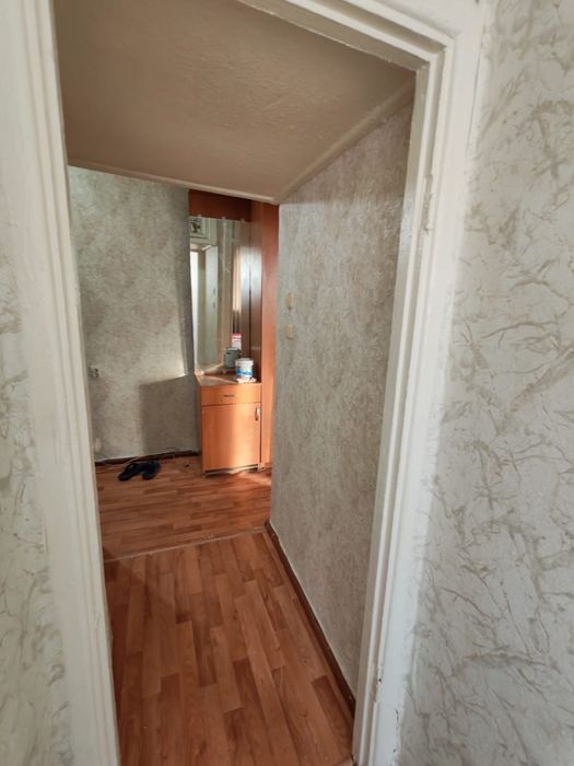 Продам 3 х школа. 23;  4