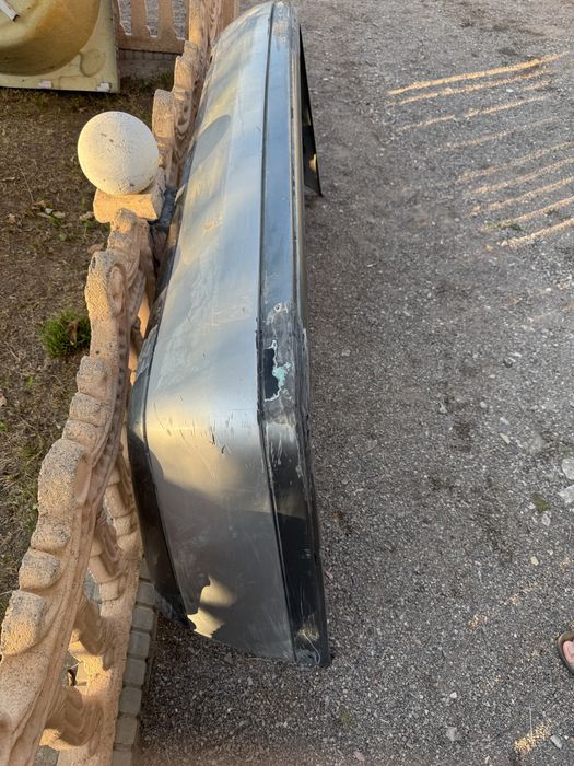 Задний бампер на мерседес 202