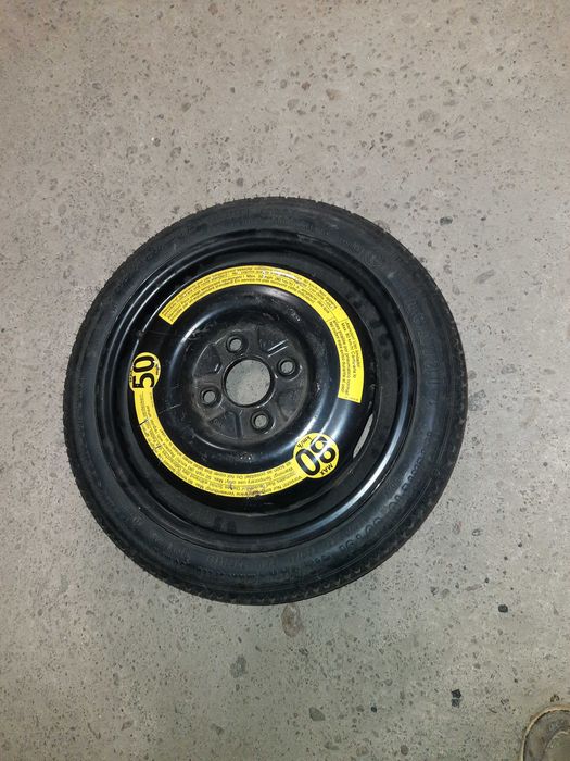 Резервна гума патерица