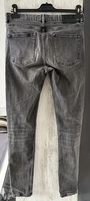 H&M мъжки дънки – сиви, слим модел