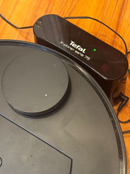 Продам Робот пылесос tefal