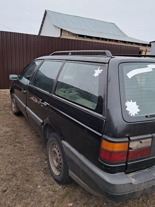Продам Пассат. Машина на ходу.