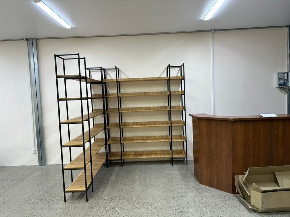 Стеллаж в офис, магазин, в дом