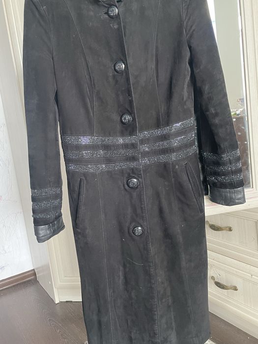 продам замшевый плащ