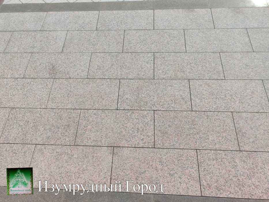 Гранит Жельтау, плитка, ступени, подоконники
