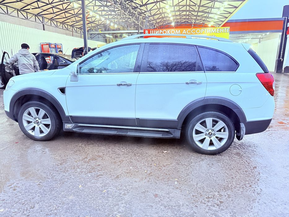 Captiva 2010y 3.2 motor, 94.000, toza, bir qol minilgan