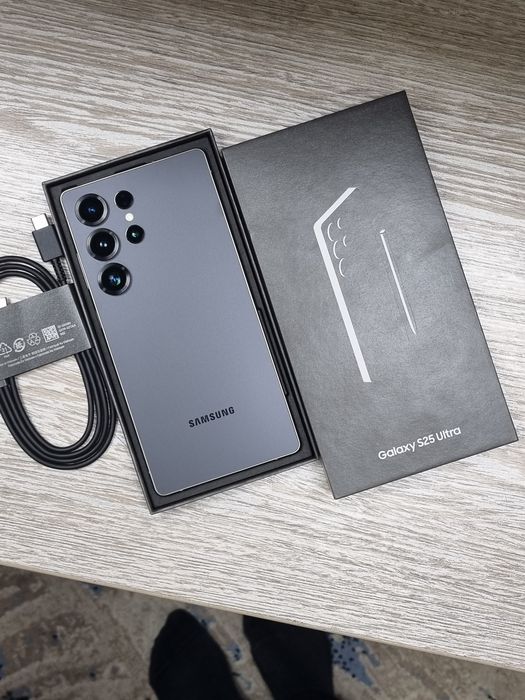 Samsung galaxy s25 ultra 5G Vietnam 2ta sim