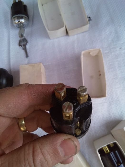 Contact Aro Ims epoca,m461