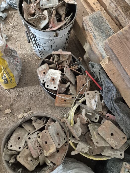 Жабки и пеперуди