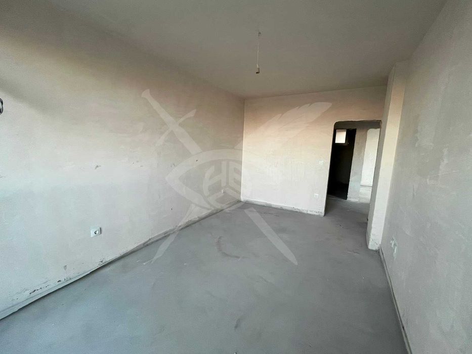 Продава се Тристаен апартамент в Пловдив, Южен - 97 кв.м за 1093 €/кв.м - Снимка #4