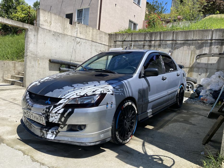 Mitsubishi lancer 9