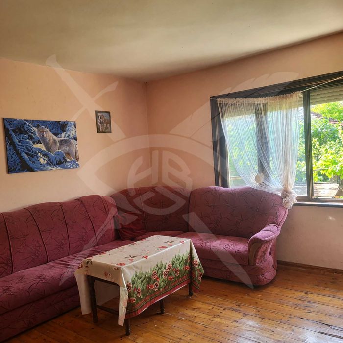 Продава се Къща в Карнобат - 85 кв.м за 942 €/кв.м - Снимка #1