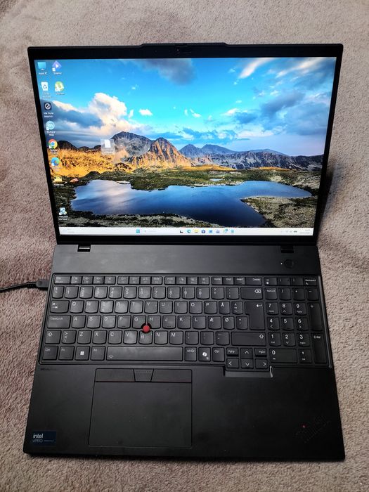 Lenovo L16 gen 1 Ultra 5-125u ,16gb ddr5 ,ssd 256 GB carcasa lovită