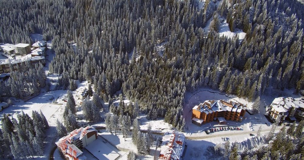 Продава се Парцел в к.к. Пампорово - 3800 кв.м за 60 €/кв.м - Снимка #1