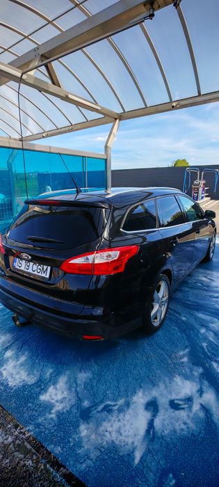 FORD Focus 2011 — imagine 2