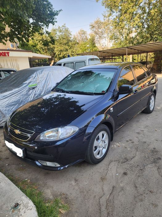 Chevrolet. Jentra 3 poz