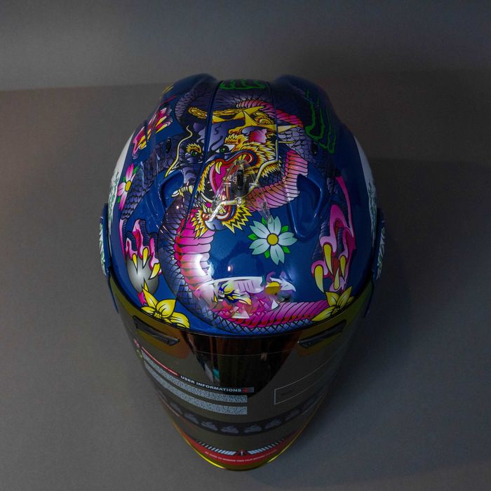 Каска за мотор скутер , чопър и други ( Размер M 57-58 )