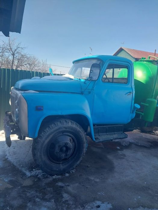 Продаётся газ 53 оссенизатор