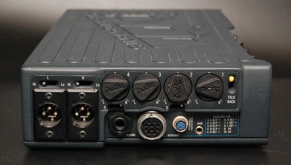 Preamplificator portabil high end Audio Developments AD261 Made in UK