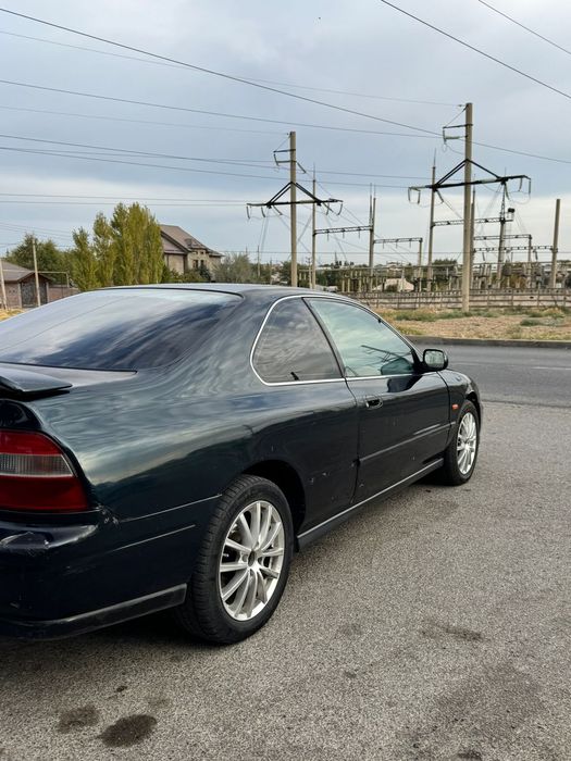 Срочно продам Honda accord 1994год.