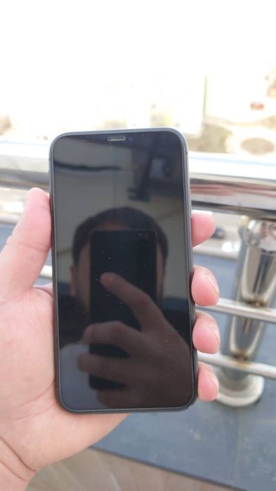 apple 11 в хорошем состаяние