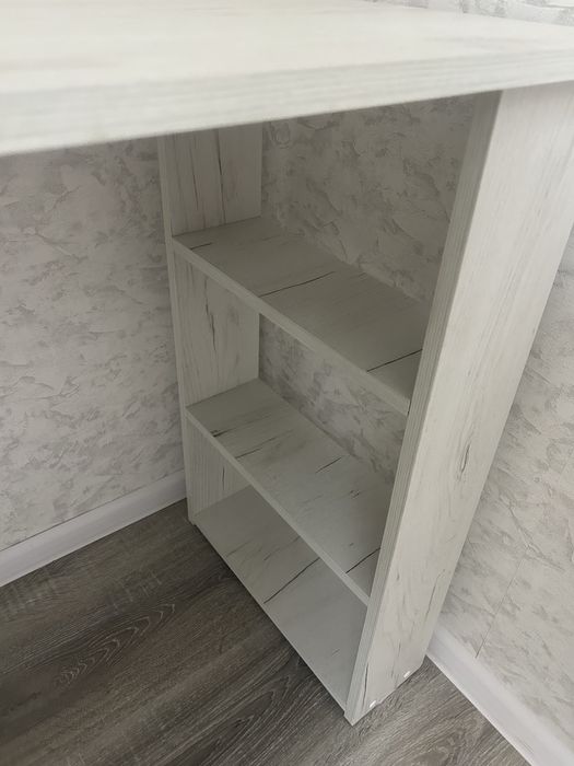 Стол компьютерный новый