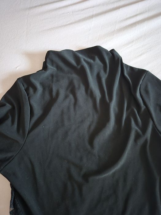 Елегантна черна рокля