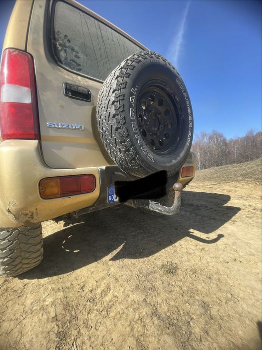 Vand suzuki jimny motor 1.3 benzina
