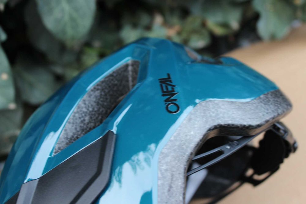 casca bicicleta Enduro O'Neal Matrix Solid - marime 54-58cm