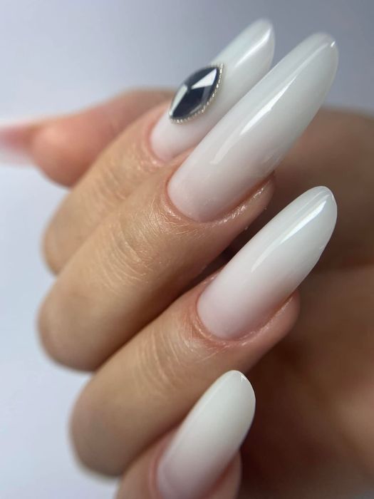 Cursuri de baza si de perfectionare unghii