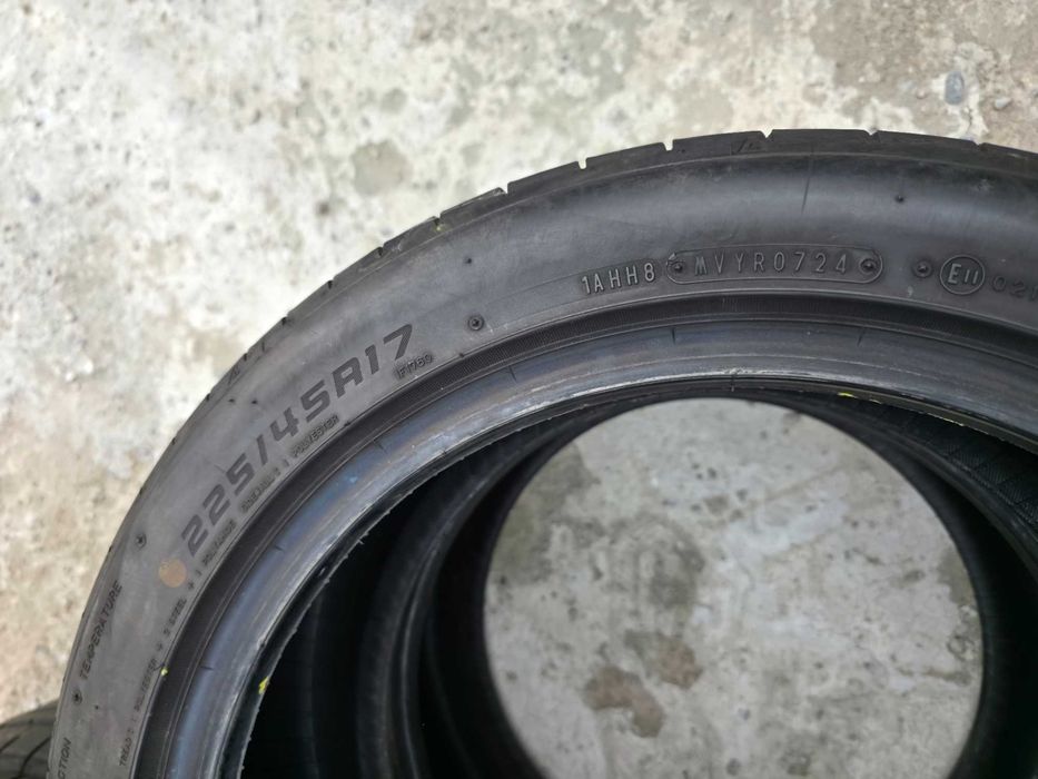 2 Anvelope de VARA - 225/45/17 94Y - FALKEN Azenis - Stare F BUNA - DOT 2024 !