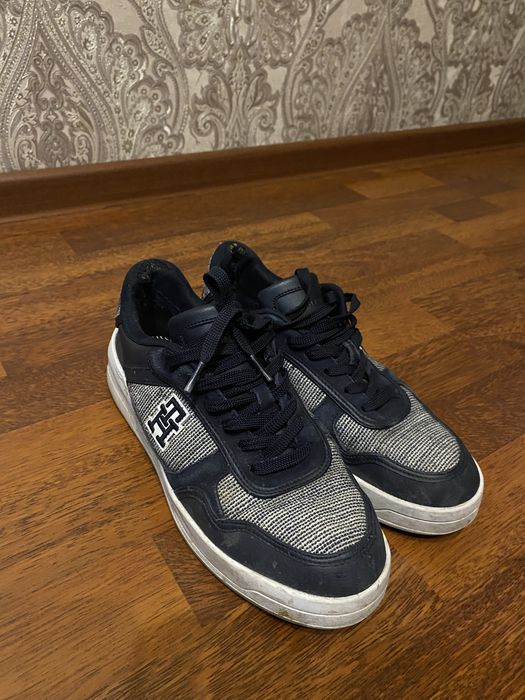 Кроссовки Toomy Hilfiger