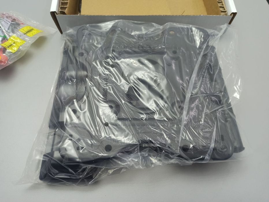 Регулируемый кронштейн для ТВ (32-55 дюймов). Отл. качества. Новое