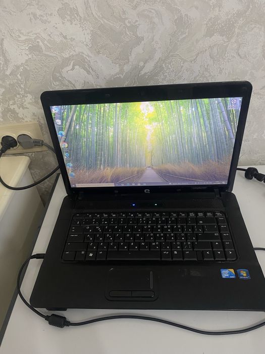 Ноутбук сатылады