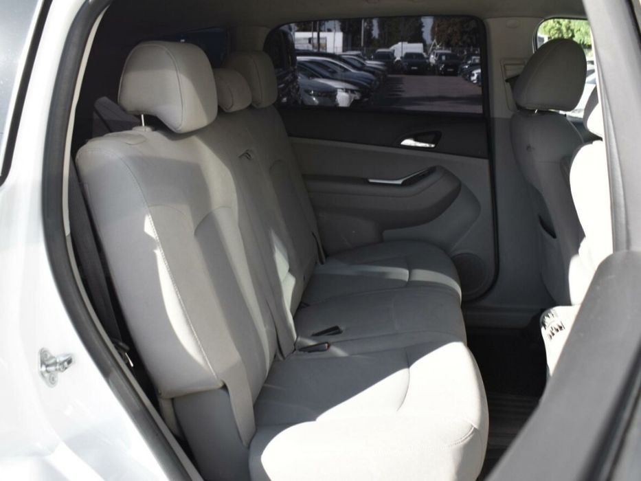 Кроссовер 4-6 мест Ташкент Самарканд Ташкент поездки по всем направлен