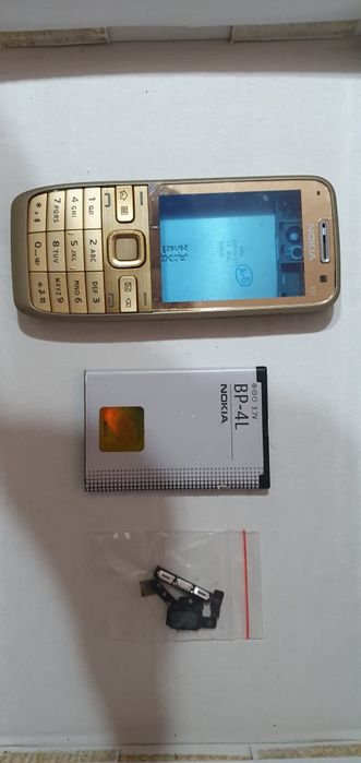 Carcasa Nokia e 52.